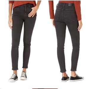 Madewell 10” High Rise Black Washed Skinny Women’s Jeans Size 32
